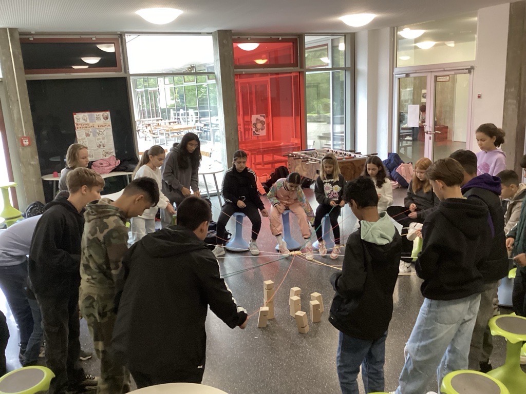 Neue SMV der Adalbert-Stifter-Realschule startet mit Schwung ins Schuljahr